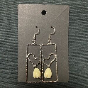 Pikake Flower Hamilton Gold Earrings (New)